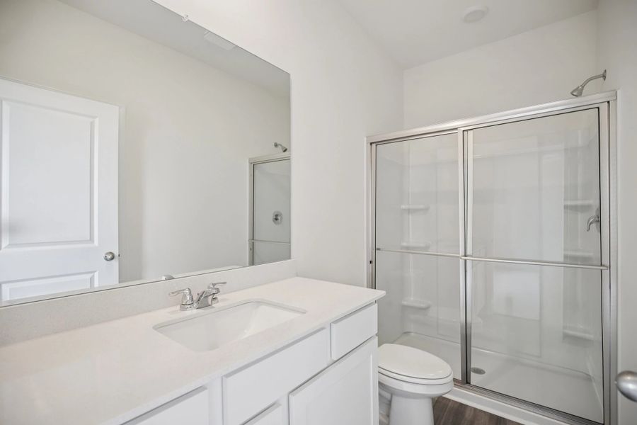 Representative furnished interior of a home built from the Larissa by Starlight Homes in Ashland, Angleton (Image 12). Representative furnished interior of a home built from the Larissa by Starlight Homes in Ashland, Angleton (Image 12).