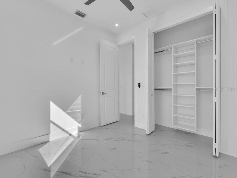 Spacious, unfurnished interior of a new home in , Lehigh Acres (Image 16).