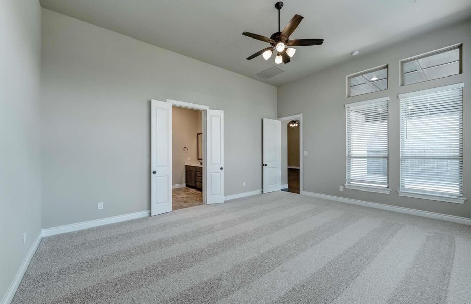 Spacious, unfurnished interior of a new home in Bridgeland 60′, Cypress (Image 19). Spacious, unfurnished interior of a new home in Bridgeland 60′, Cypress (Image 19).