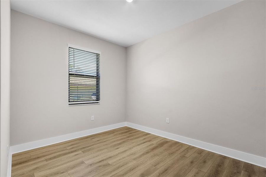 Spacious, unfurnished interior of a new home in , Port Charlotte (Image 10).