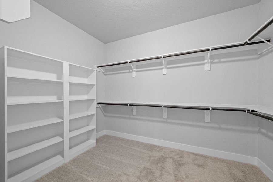 Spacious, unfurnished interior of a new home in Beacon Hill, Waller (Image 9).