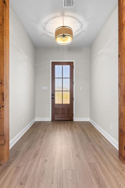 Spacious, unfurnished interior of a new home in , Robinson (Image 36). Spacious, unfurnished interior of a new home in , Robinson (Image 36).