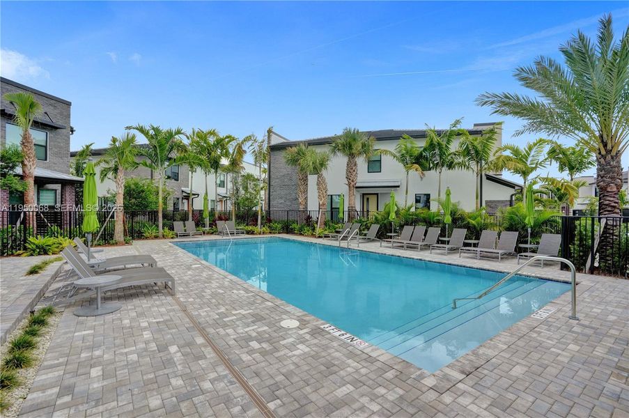 Community amenities in , Plantation (Image 62).