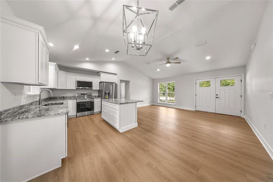 Spacious, unfurnished interior of a new home in , Ocala (Image 34).