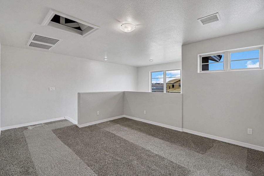 Spacious, unfurnished interior of a new home in Emerald Estates, Horizon City (Image 37). Spacious, unfurnished interior of a new home in Emerald Estates, Horizon City (Image 37).