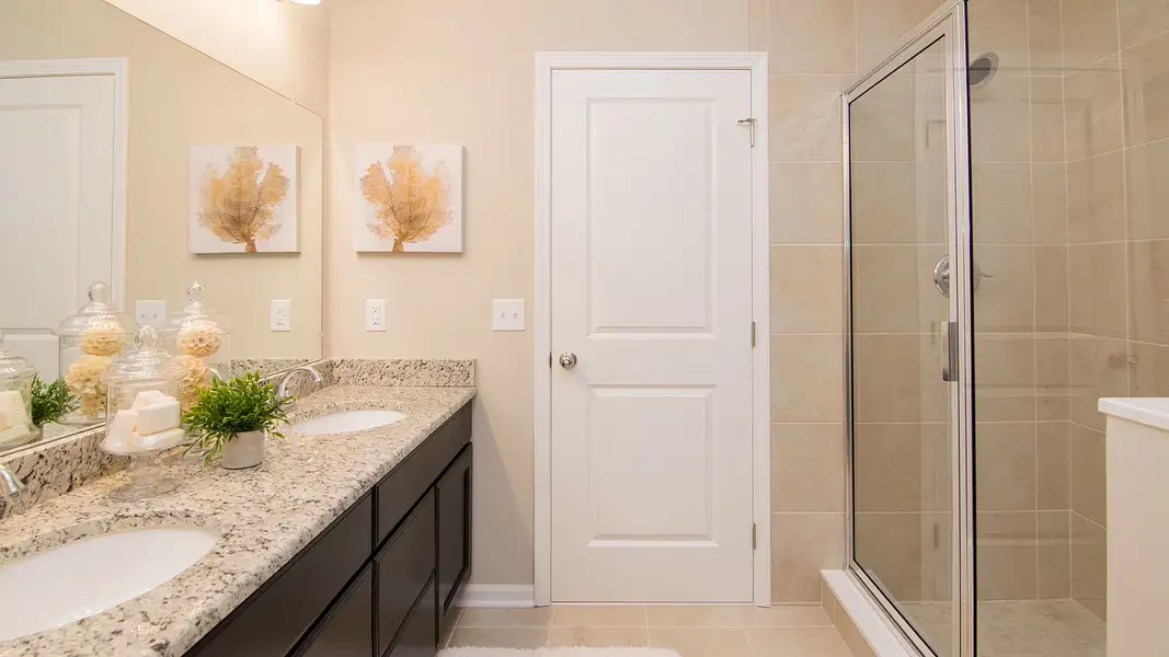 Representative furnished interior of a home built from the The Malden by Norfolk Homes in Valleys, Jackson (Image 38).
