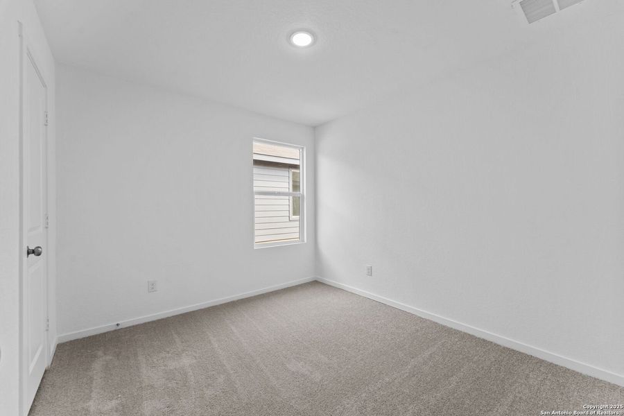 Spacious, unfurnished interior of a new home in , New Braunfels (Image 12). Spacious, unfurnished interior of a new home in , New Braunfels (Image 12).