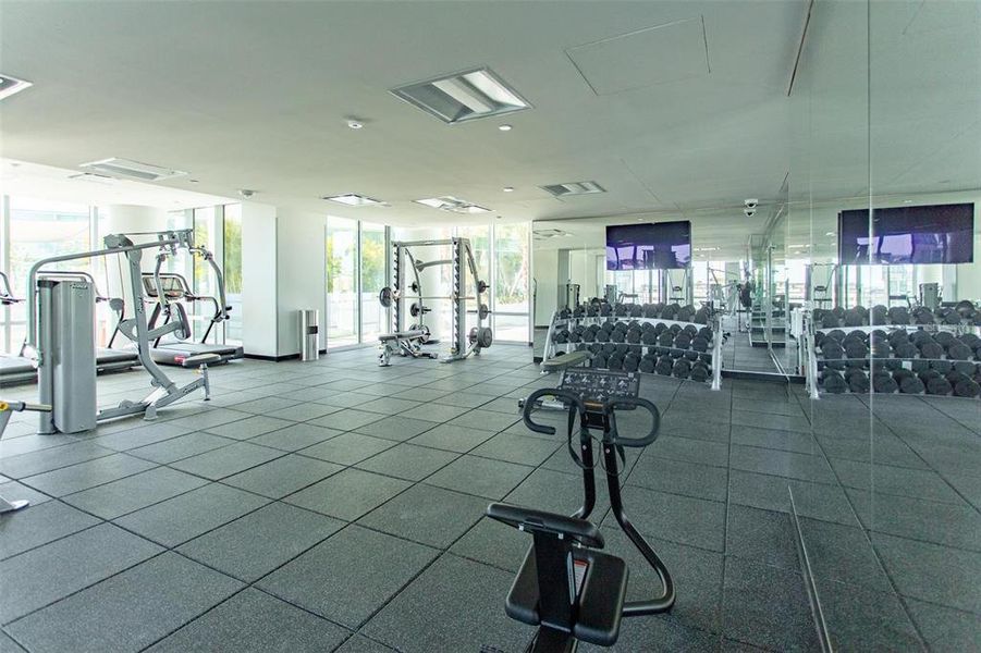 Community amenities in , St. Petersburg (Image 19).