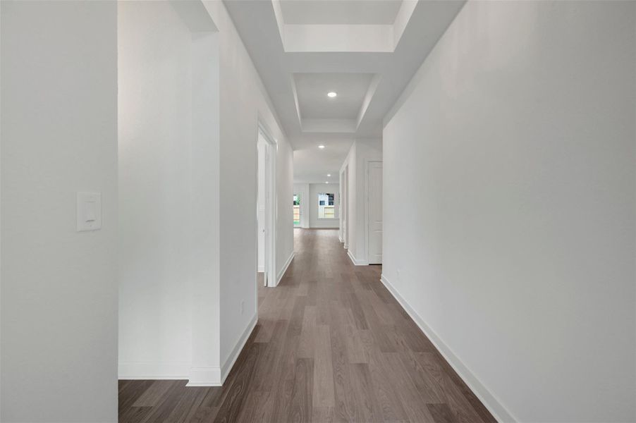 Spacious, unfurnished interior of a new home in ARTAVIA - Parkview Collection, Conroe (Image 40).
