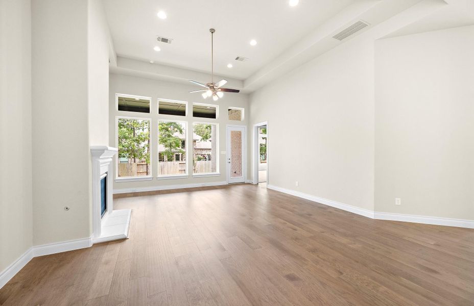 Spacious, unfurnished interior of a new home in The Woodlands Hills 65′, Willis (Image 36).