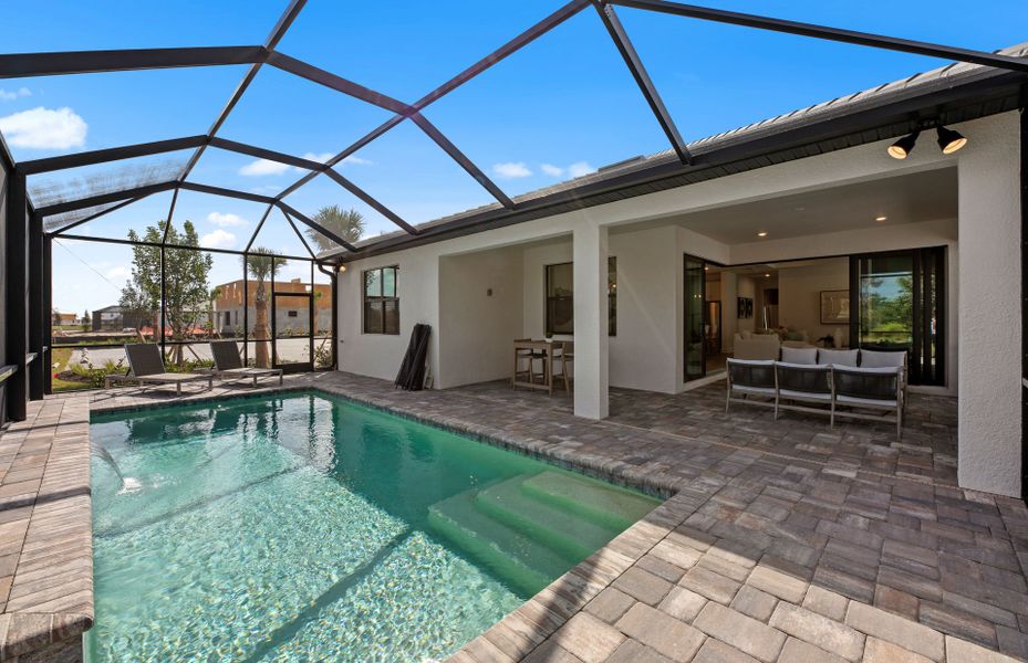 Soak up the sun in your screened-in lanai