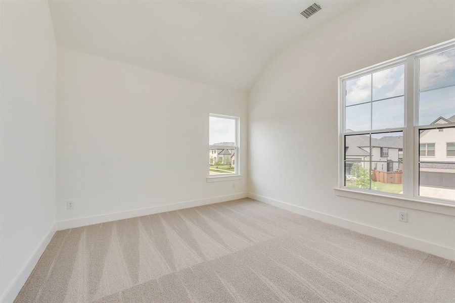 Spacious, unfurnished interior of a new home in Estates at Rockhill, Frisco (Image 32).
