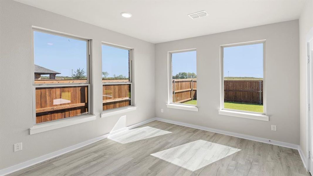 11. 1323 Burgess - Dining 11. 1323 Burgess - Dining