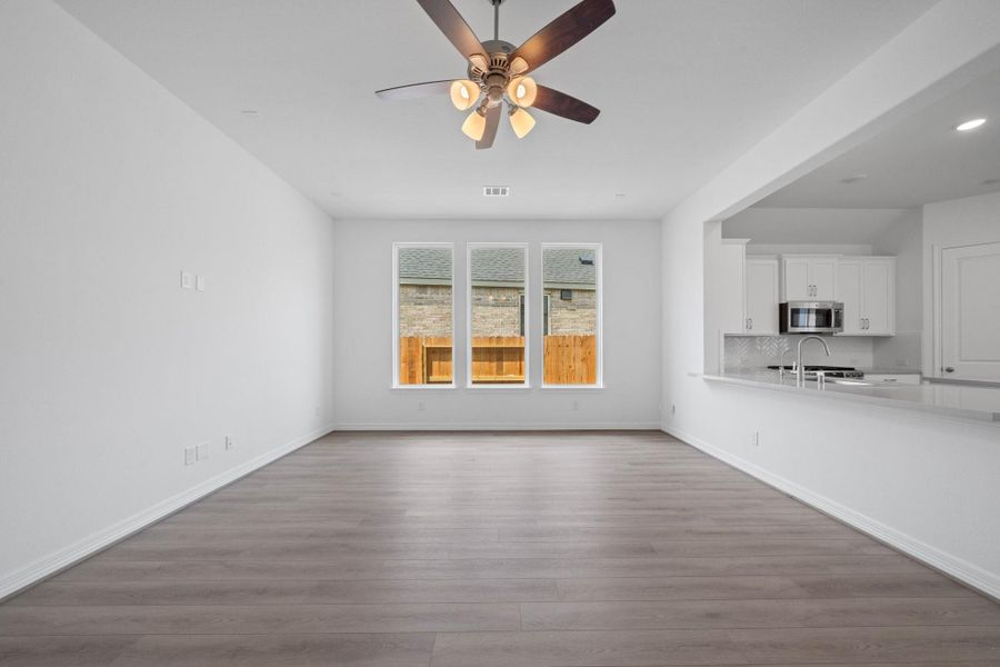 Note: Sample product photo. Actual exterior and interior selections may vary by homesite. Photo may be virtually staged Note: Sample product photo. Actual exterior and interior selections may vary by homesite. Photo may be virtually staged