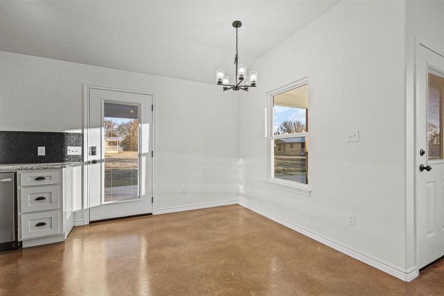 Spacious, unfurnished interior of a new home in , Dodd City (Image 10).