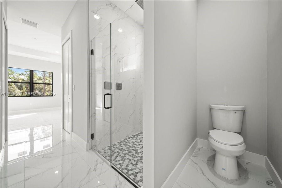 Furnished interior view inside a new home in , Lehigh Acres (Image 14).