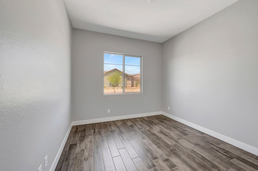 Spacious, unfurnished interior of a new home in Blossom Rock, Apache Junction (Image 43). Spacious, unfurnished interior of a new home in Blossom Rock, Apache Junction (Image 43).