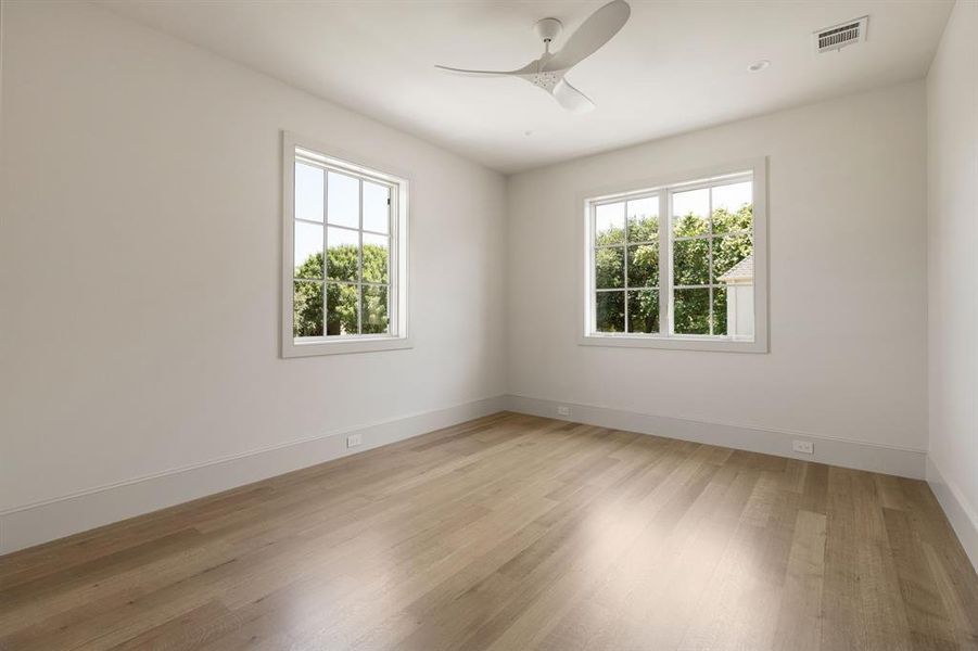 Spacious, unfurnished interior of a new home in , Dallas (Image 22). Spacious, unfurnished interior of a new home in , Dallas (Image 22).