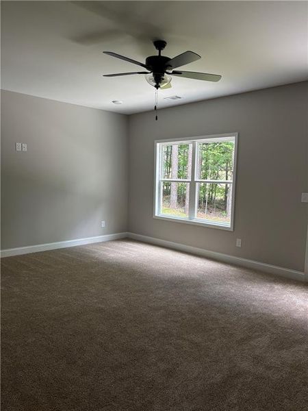 Spacious, unfurnished interior of a new home in , Dallas (Image 14).