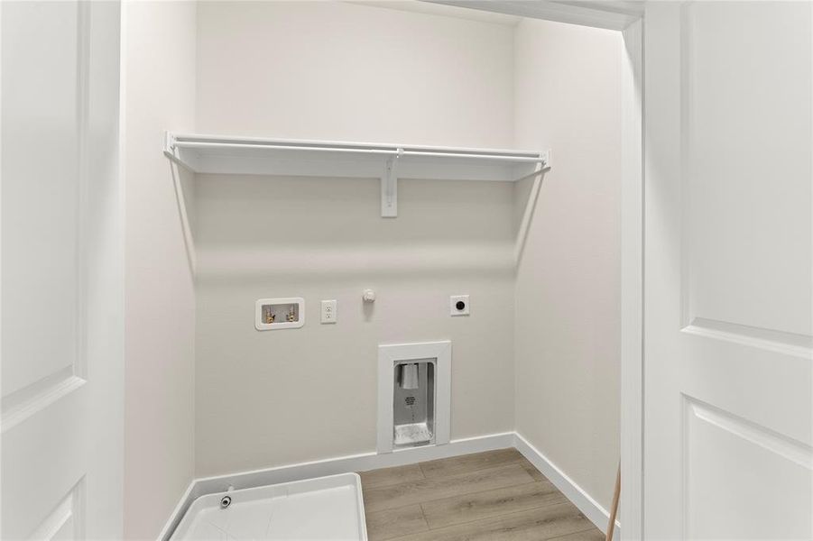 Image 24 of a home in Ten Mile Creek.