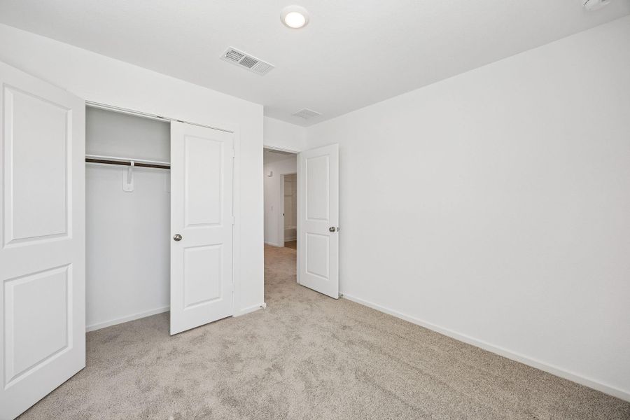 Spacious, unfurnished interior of a new home in Decker Farms, Magnolia (Image 18).