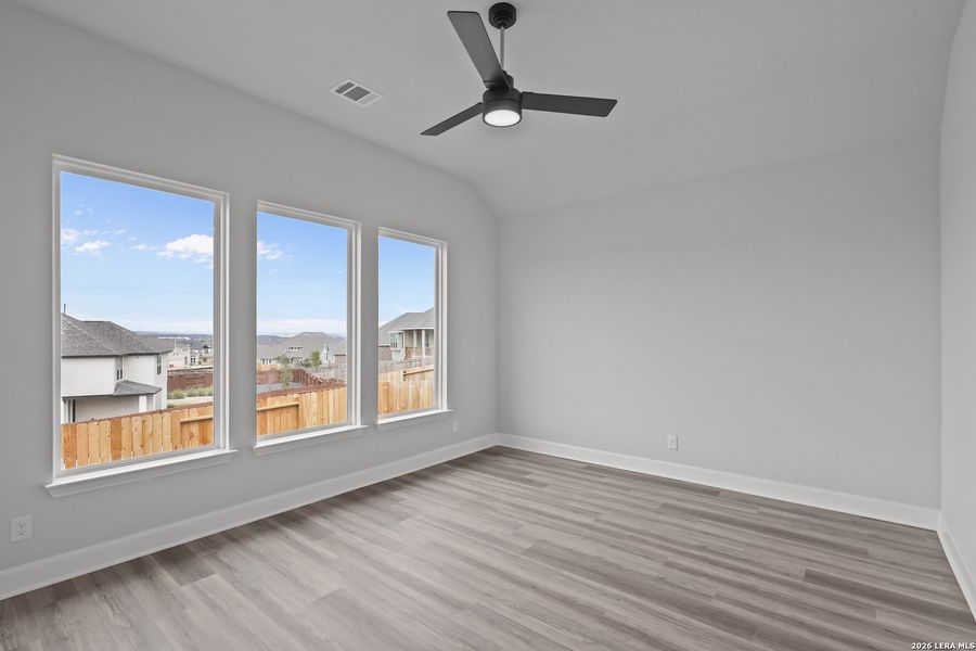 Spacious, unfurnished interior of a new home in Homestead, Schertz (Image 21).