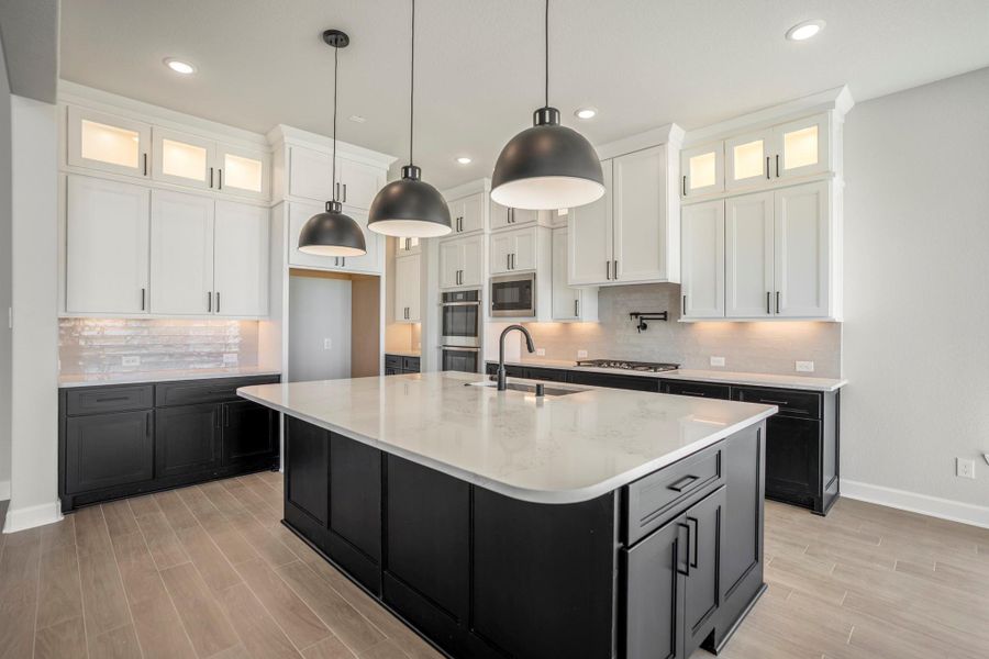 Furnished interior view inside a new home in Jordan Ranch 70' Lots, Fulshear (Image 6).