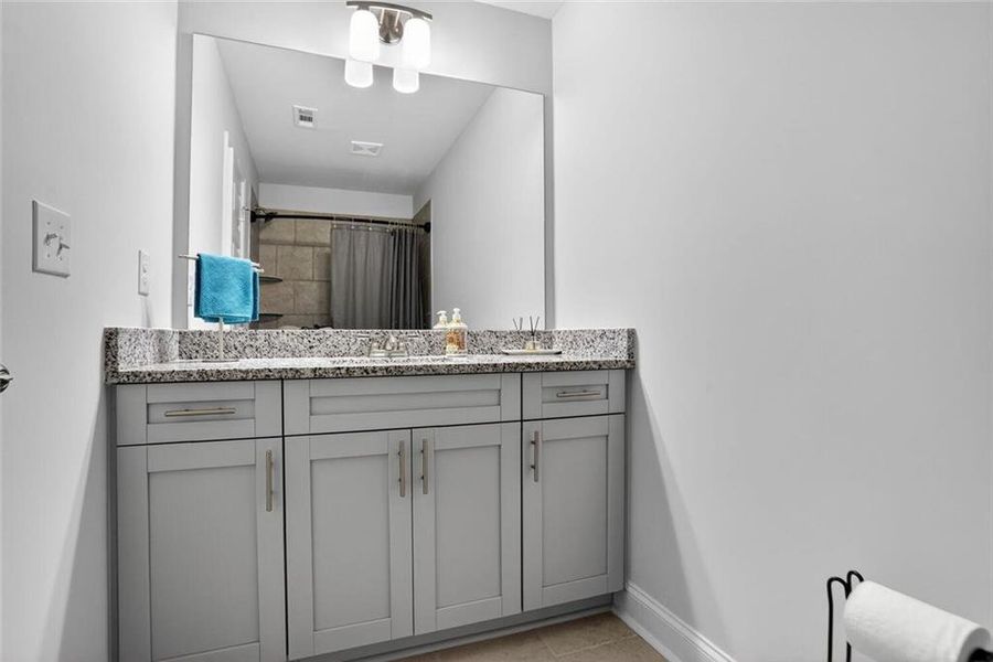 Furnished interior view inside a new home in , Atlanta (Image 12).