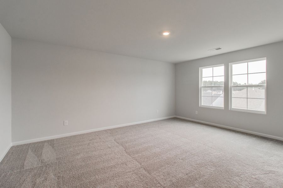 Spacious, unfurnished interior of a new home in Bluefield, Lexington (Image 28). Spacious, unfurnished interior of a new home in Bluefield, Lexington (Image 28).