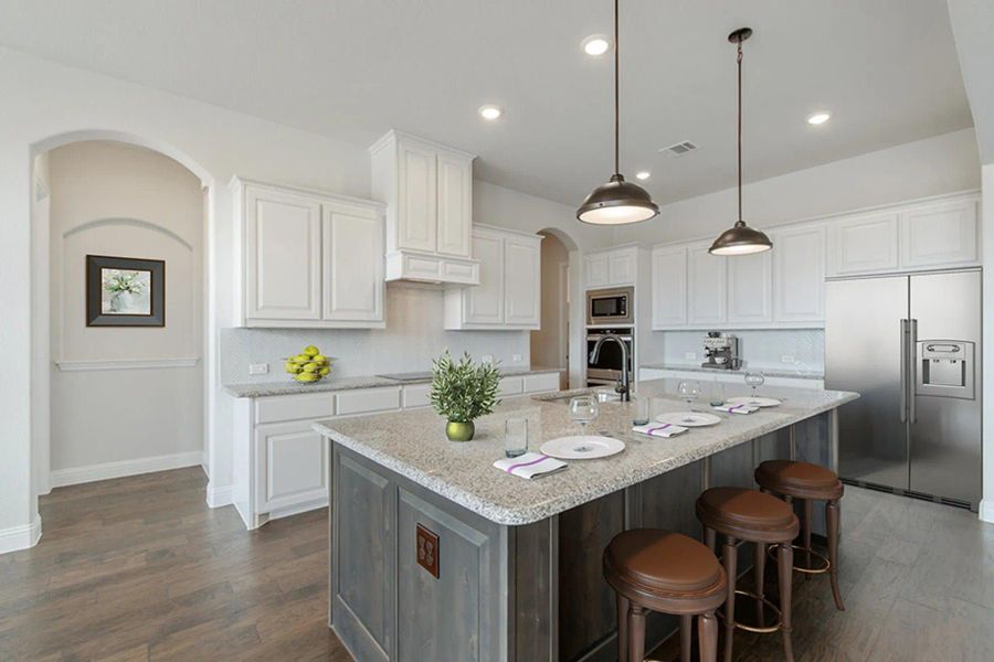 Kitchen | Concept 2915 at Hidden Creek Estates in Van Alstyne, TX by Landsea Homes