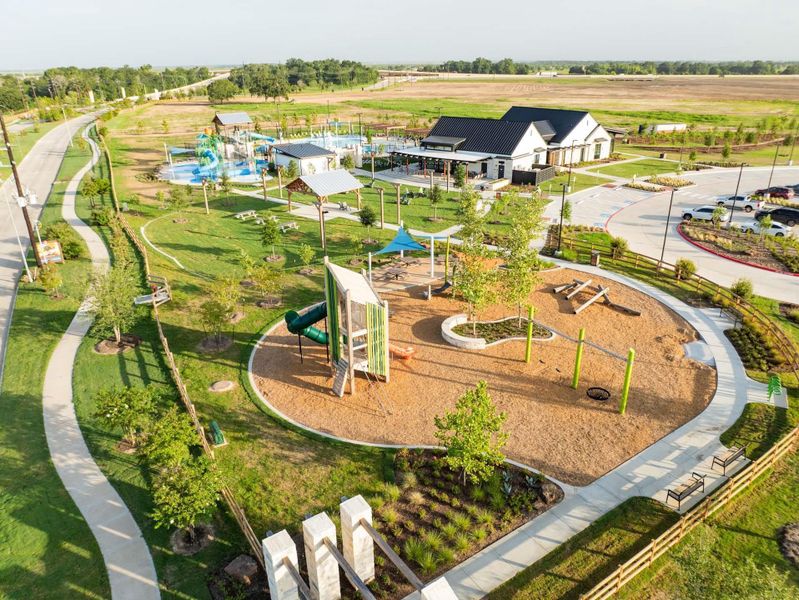 Community amenities in Emberly, Beasley (Image 45).