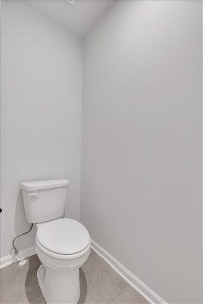 Spacious, unfurnished interior of a new home in Village Green, Adairsville (Image 19).