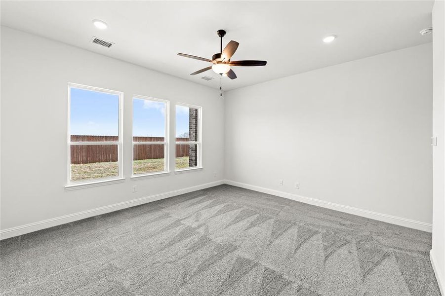 Spacious, unfurnished interior of a new home in Edgewater, Fate (Image 15). Spacious, unfurnished interior of a new home in Edgewater, Fate (Image 15).