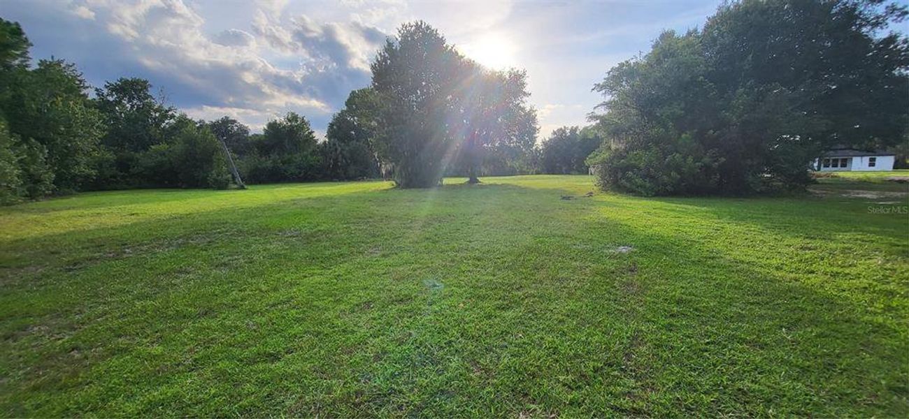 Natural landscape and outdoor views near in Geneva (Image 40). Natural landscape and outdoor views near in Geneva (Image 40).