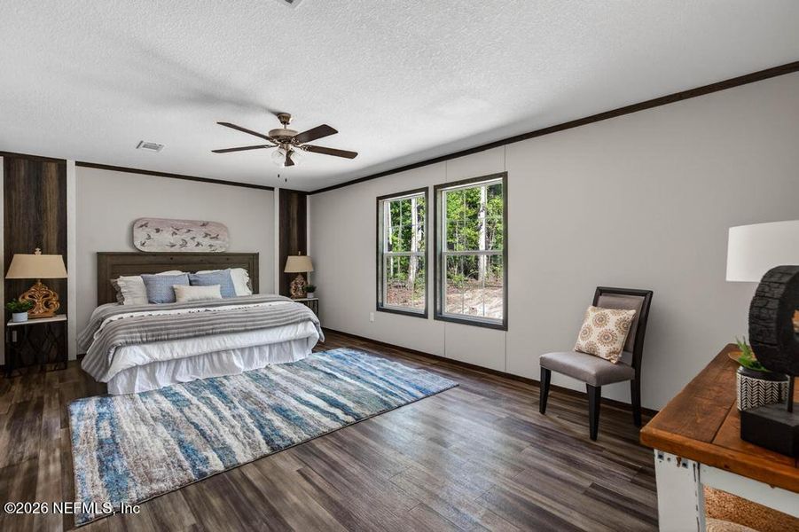 Furnished interior view inside a new home in , Middleburg (Image 35).
