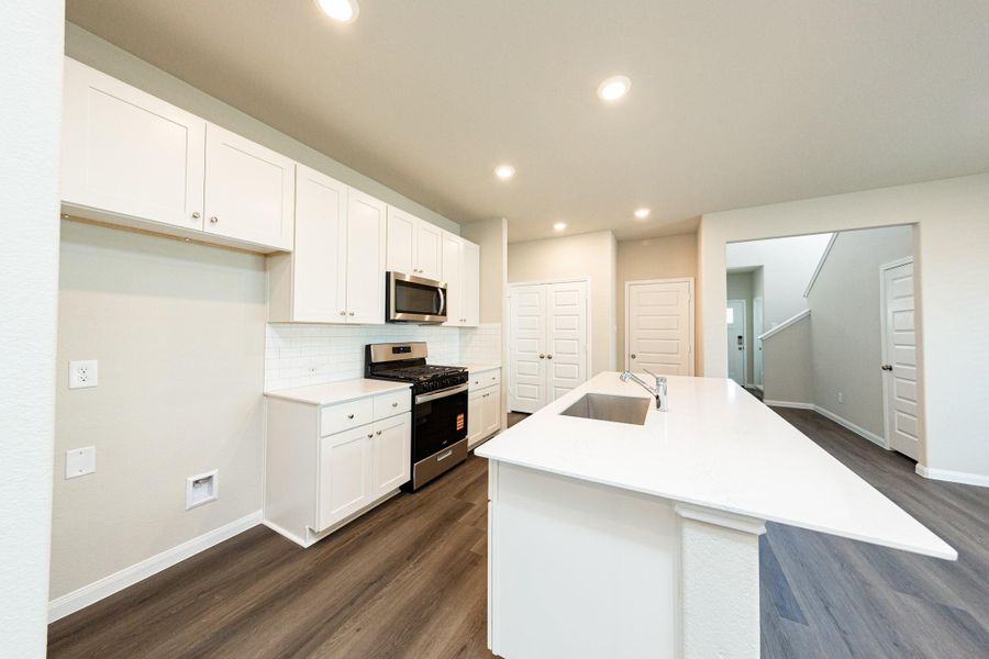 Furnished interior view inside a new home in River's Edge, Conroe (Image 8).