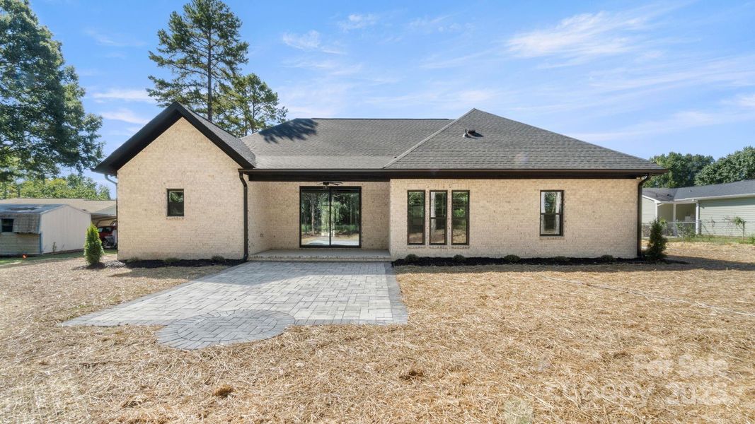 Front exterior of a new home in , Indian Trail, NC, highlighting curb appeal (Image 21). Front exterior of a new home in , Indian Trail, NC, highlighting curb appeal (Image 21).