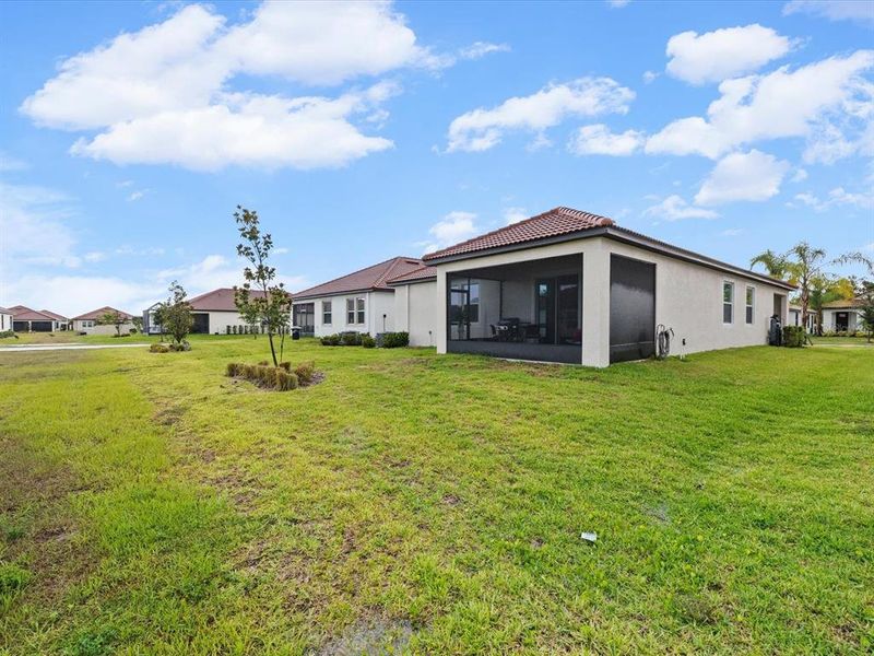 Exterior details and patio area of a home in Southshore Bay Active Adult, Wimauma (Image 4).