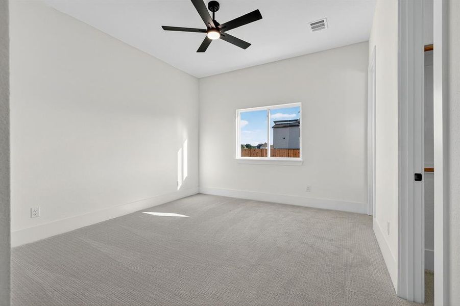 Spacious, unfurnished interior of a new home in The Grove, Fort Worth (Image 19).