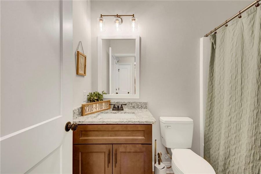 Furnished interior view inside a new home in , Bonaire (Image 24).