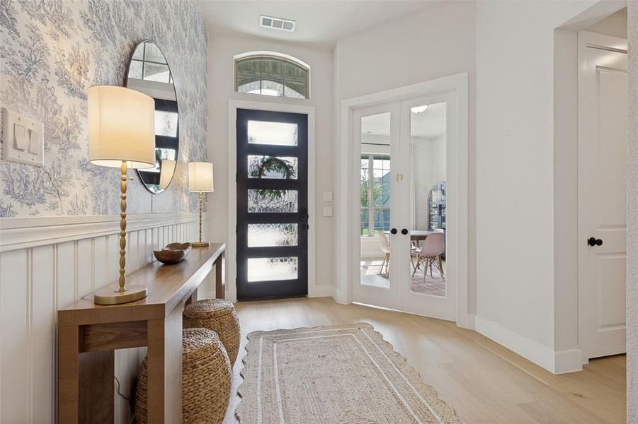 Furnished interior view inside a new home in Reunion, Rhome (Image 6).