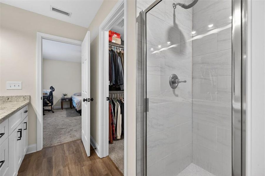 Furnished interior view inside a new home in , Monroe (Image 30).