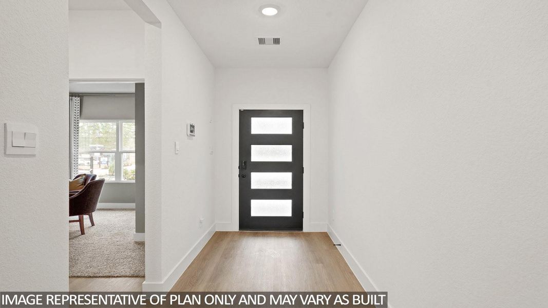 Spacious, unfurnished interior of a new home in Chapel Lakes, Montgomery (Image 19).
