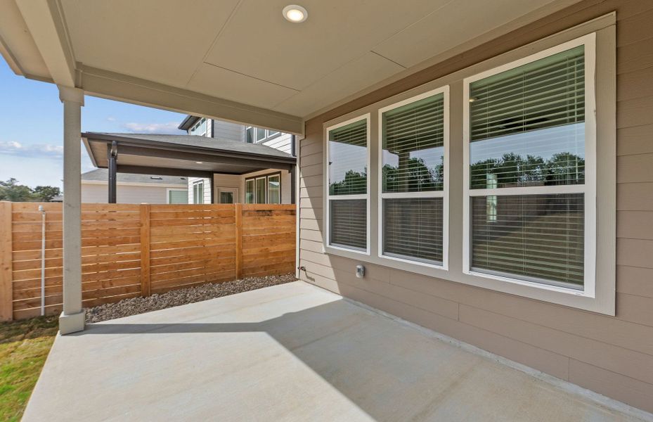 Exterior details and patio area of a home in Horizon Lake, Leander (Image 27). Exterior details and patio area of a home in Horizon Lake, Leander (Image 27).