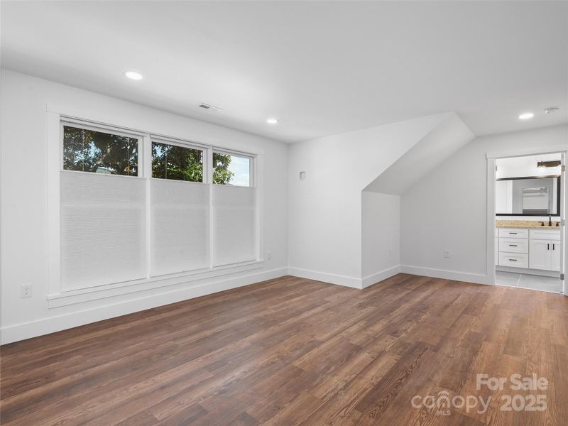 Spacious, unfurnished interior of a new home in , Waynesville (Image 15).