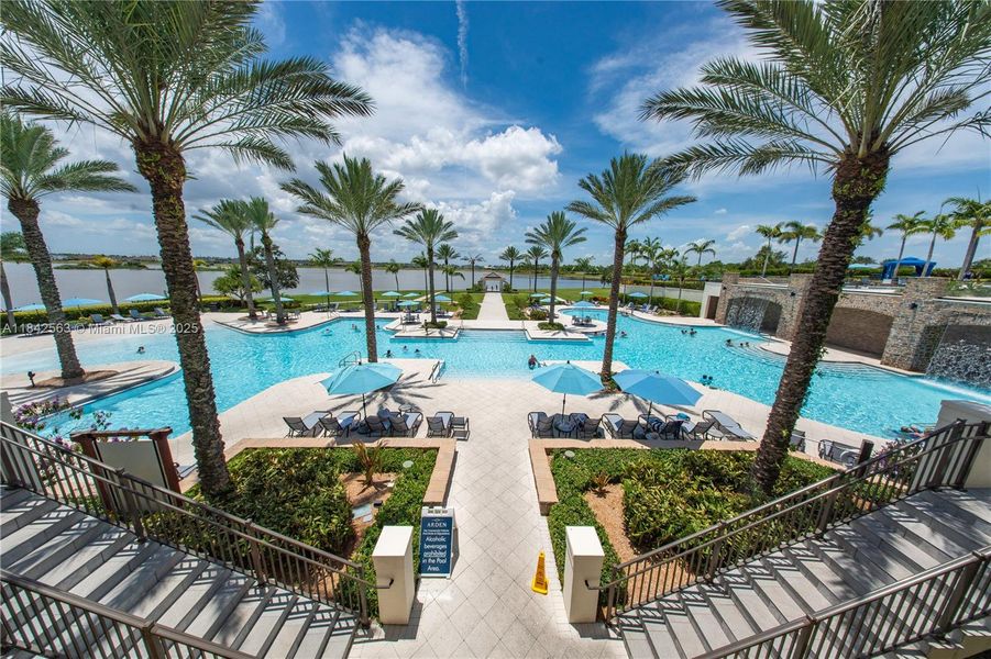 Image 32 of a home in .