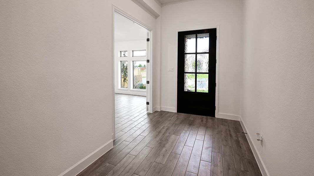 Spacious, unfurnished interior of a new home in Juniper Springs, Lockhart (Image 13). Spacious, unfurnished interior of a new home in Juniper Springs, Lockhart (Image 13).