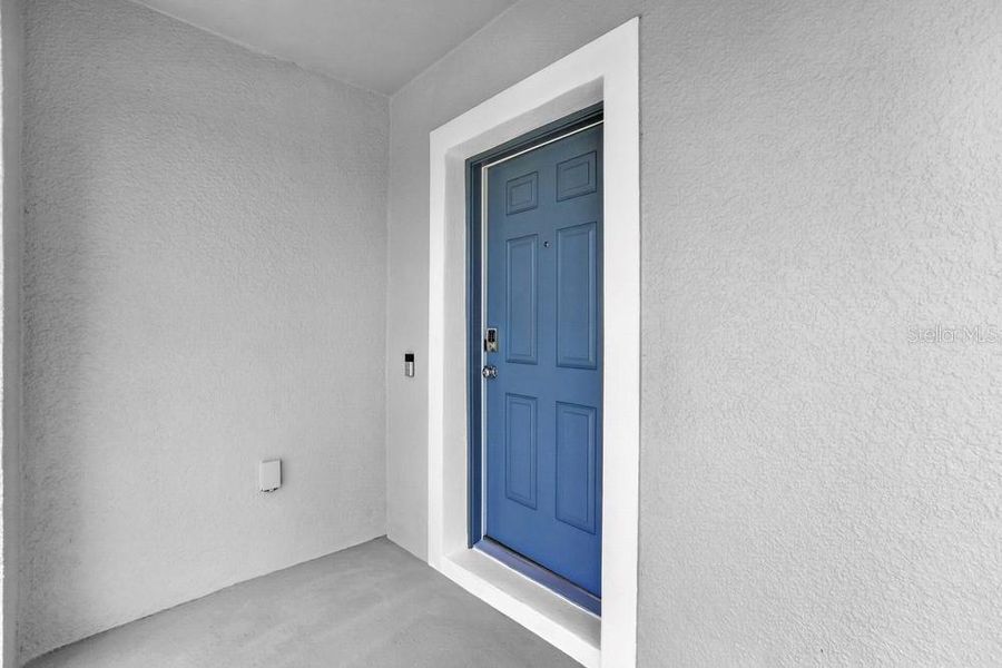 Exterior details and patio area of a home in Waterstone, Groveland (Image 34).