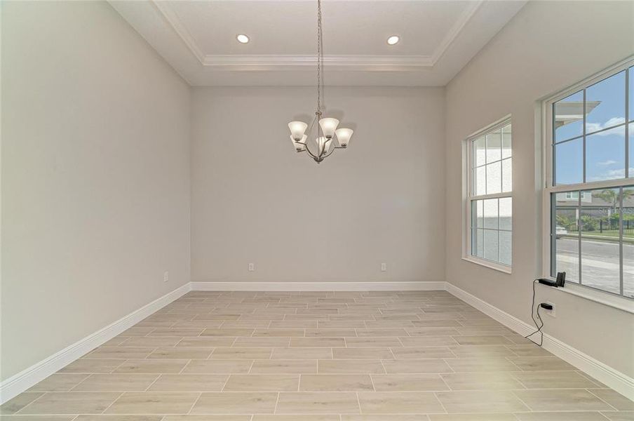 Spacious, unfurnished interior of a new home in Waterset, Apollo Beach (Image 26).