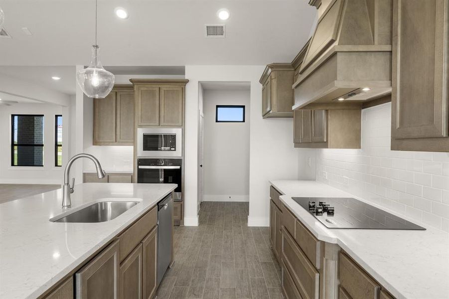 2910 Stella Rose- Kitchen-8515 2910 Stella Rose- Kitchen-8515